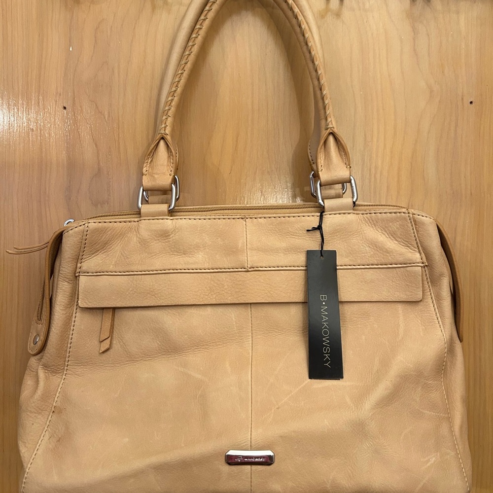 B. Makowsky Beige Leather Tote Bag